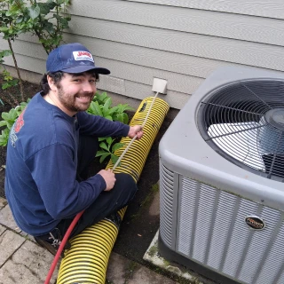 professional outdoor dryer vent maintenance